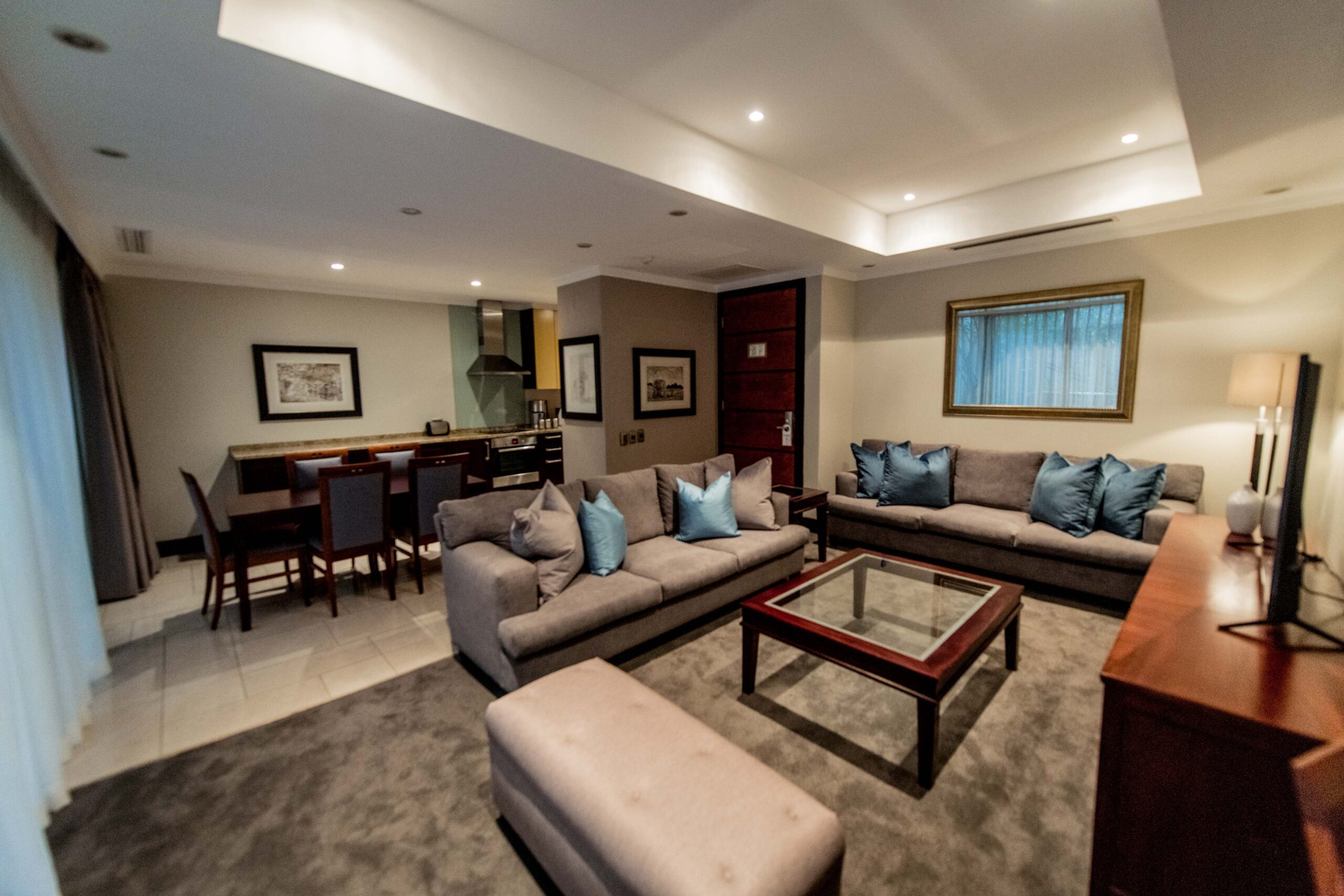 Raphael Penthouse Suites